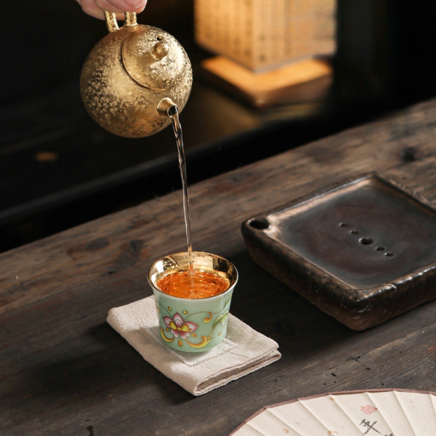 Kiln Change Gilded Gongfu Tea Cup
