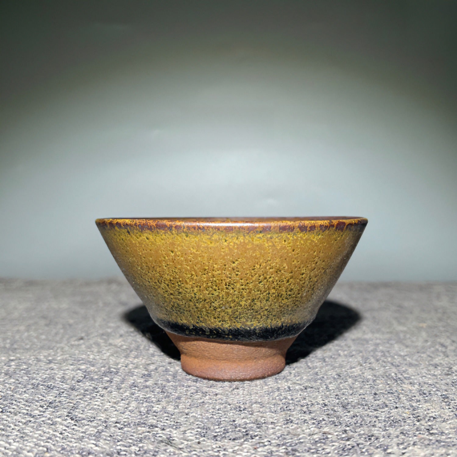 Tea Dust Green Wood-Fired Iron Body Tea Cup